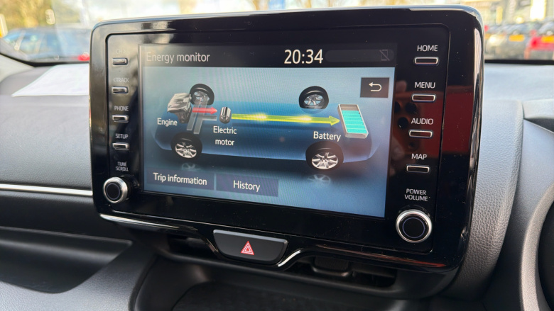 Toyota Yaris 1.5 Hybrid Design 5dr CVT Hybrid Hatchback